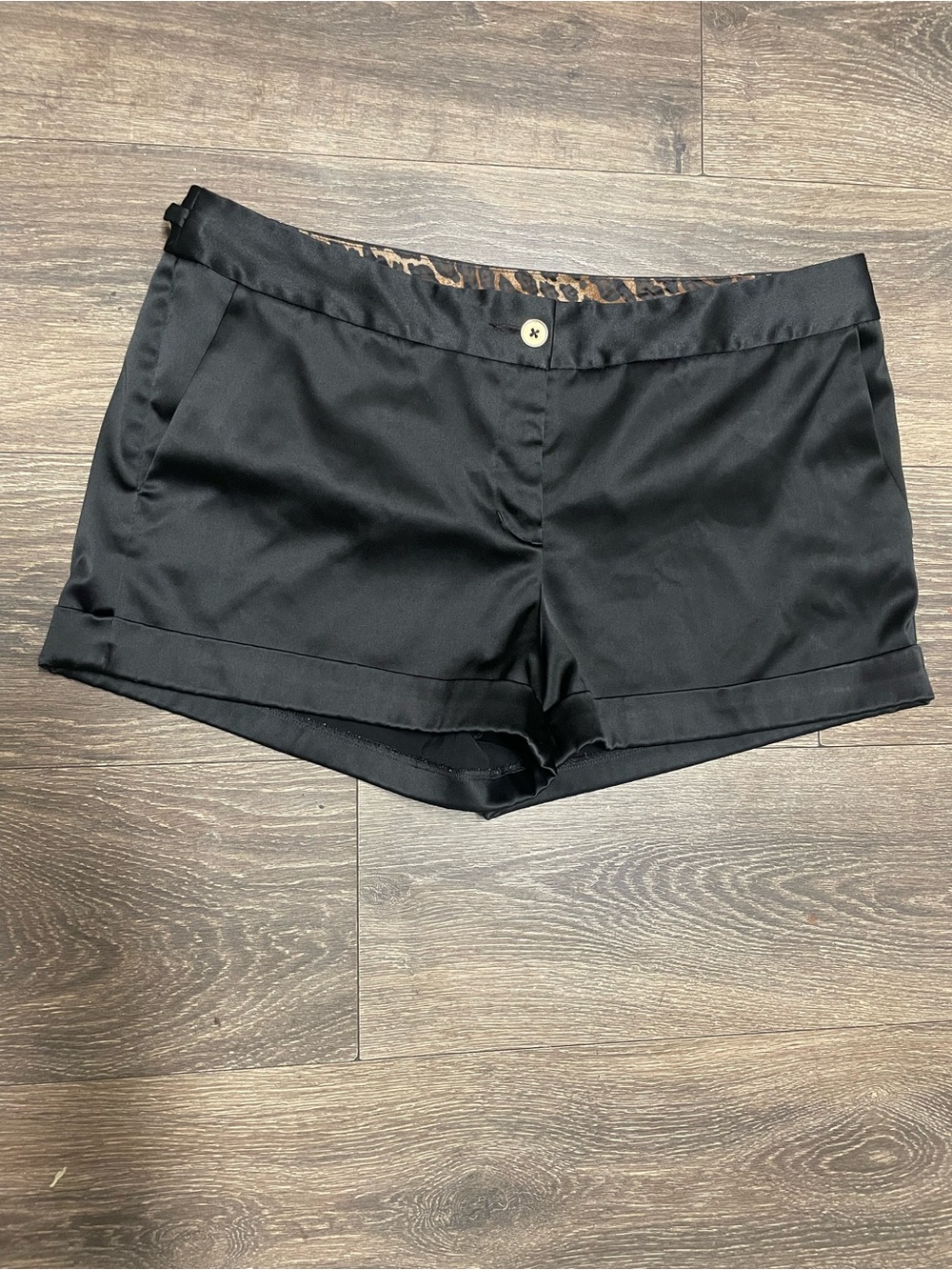 Express satin like Black Women's Dress Shorts woman size 12 comfort feminine